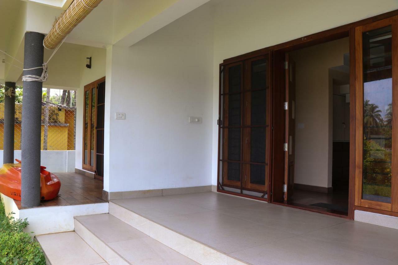 Water'S Edge Villas Alappuzha Esterno foto