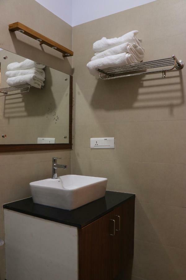 Water'S Edge Villas Alappuzha Esterno foto