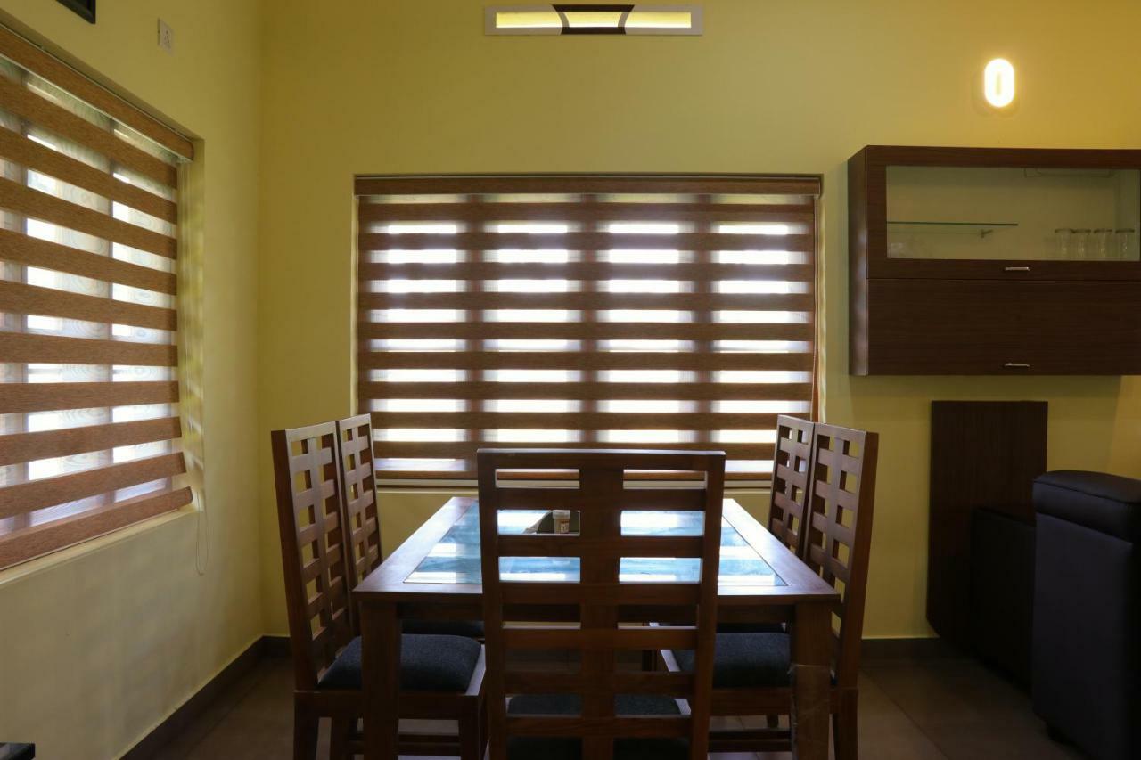 Water'S Edge Villas Alappuzha Esterno foto